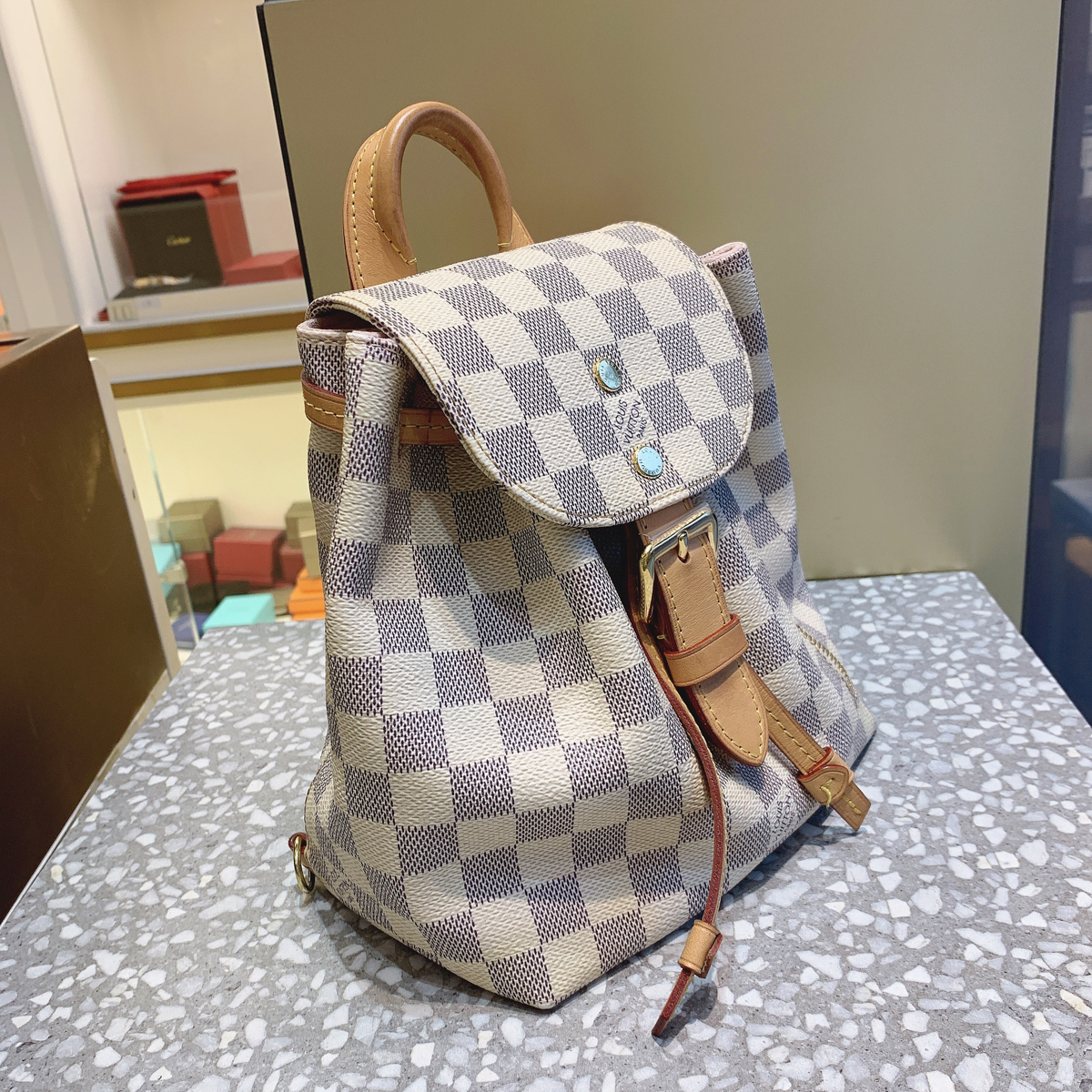 95新 lv路易威登 灰白棋盘格双肩包